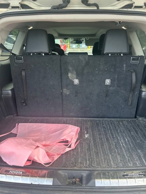 Used 2024 Toyota Grand Highlander FWD image 12