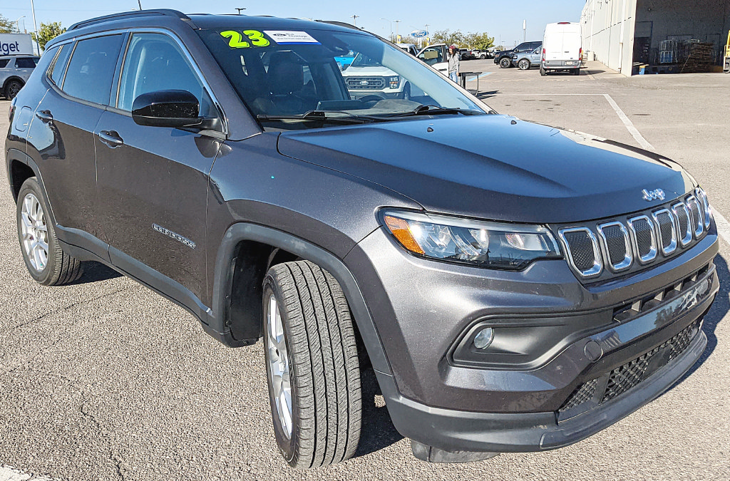 Used 2022 Jeep Compass Latitude