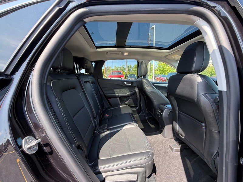 Certified 2022 Ford Escape SEL AWD/4WD image 15