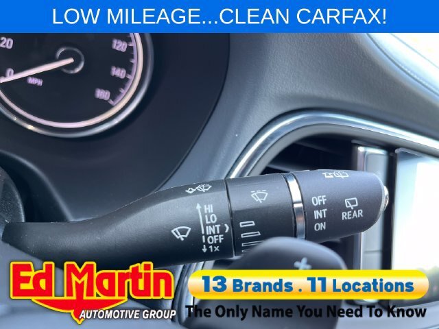 Used 2023 Buick Enclave Essence w/ LPO, Touring Package FWD image 31