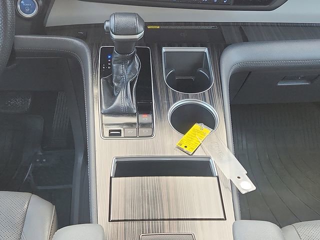 Used 2021 Toyota Sienna Limited image 18