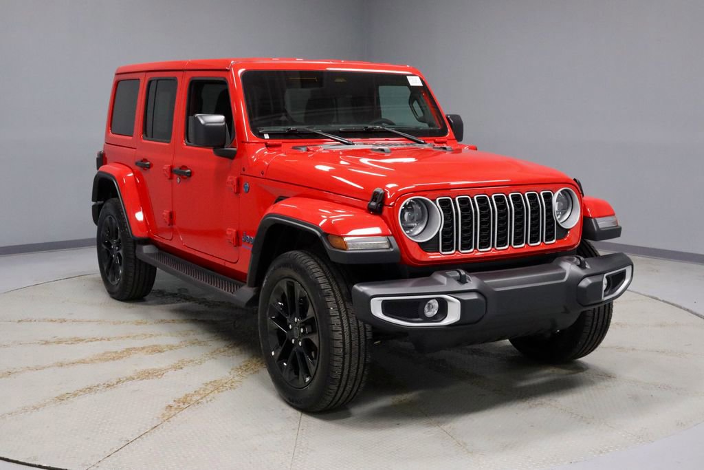 Used 2025 Jeep Wrangler Unlimited Sahara image 7
