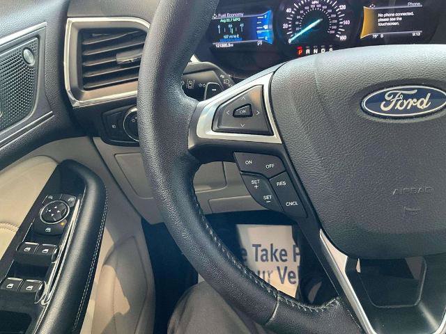 Certified 2019 Ford Edge Titanium w/ Cold Weather Package AWD/4WD image 12