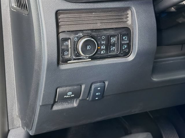 Certified 2025 Ford F250 Lariat w/ Lariat Ultimate Package AWD/4WD image 12