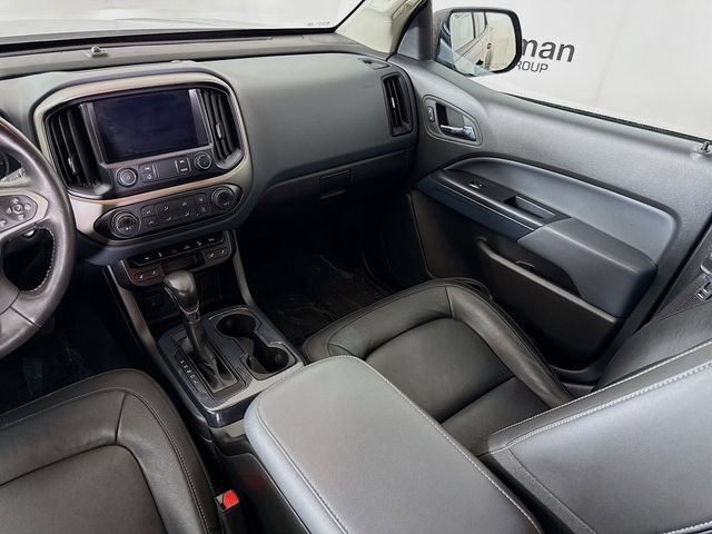 Used 2022 Chevrolet Colorado Z71 w/ Z71 Midnight Edition AWD/4WD image 21