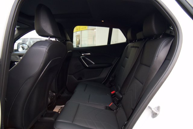 Used 2026 BMW X2 xDrive28i AWD/4WD image 28