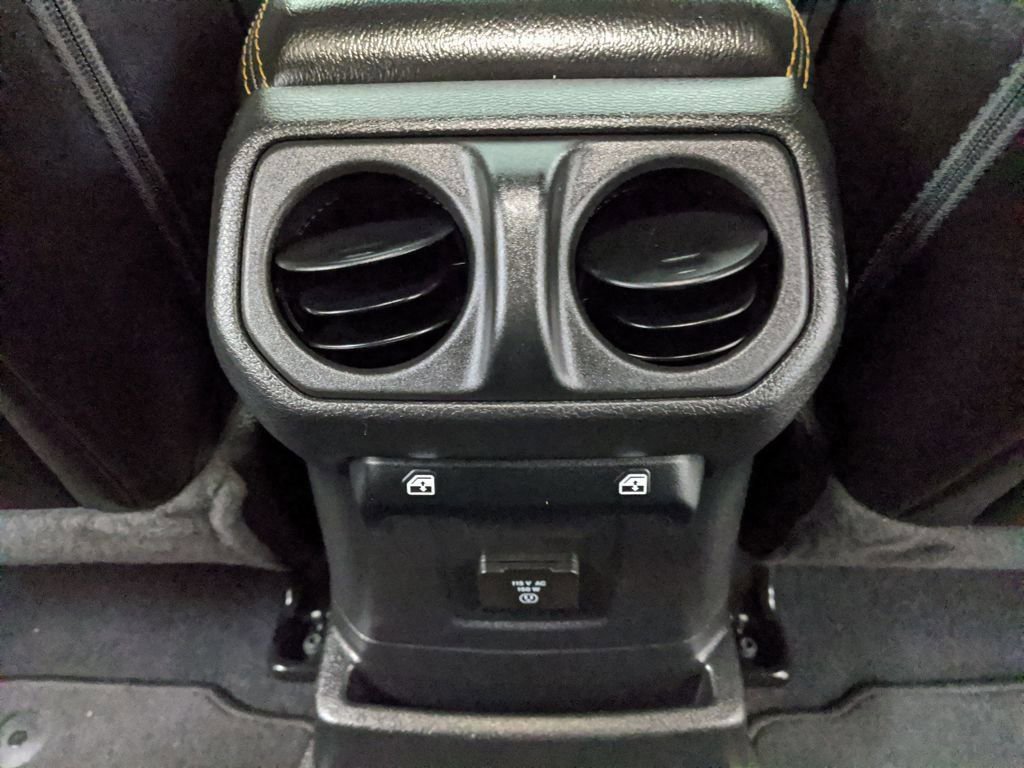 Used 2023 Jeep Wrangler Unlimited Sahara AWD/4WD image 86