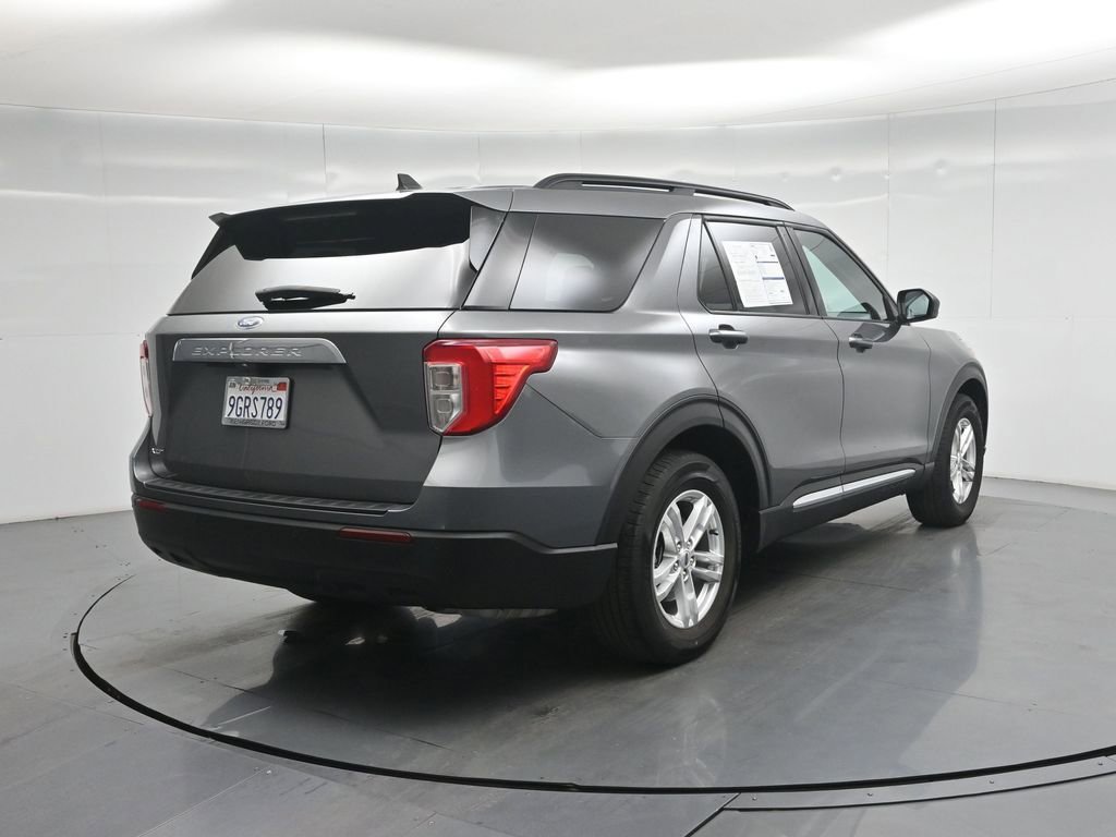 Certified 2023 Ford Explorer XLT RWD image 30
