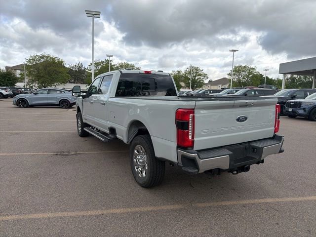 Certified 2025 Ford F350 Lariat w/ Chrome Package AWD/4WD image 4