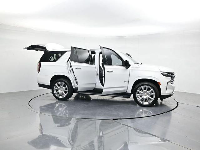 Used 2022 Chevrolet Tahoe High Country AWD/4WD image 55