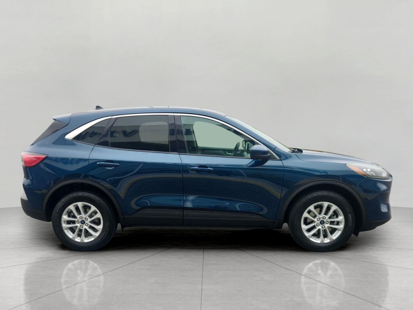 Certified 2020 Ford Escape SE AWD/4WD image 6