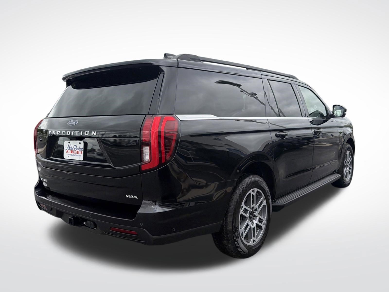 Certified 2025 Ford Expedition Max Active AWD/4WD image 8