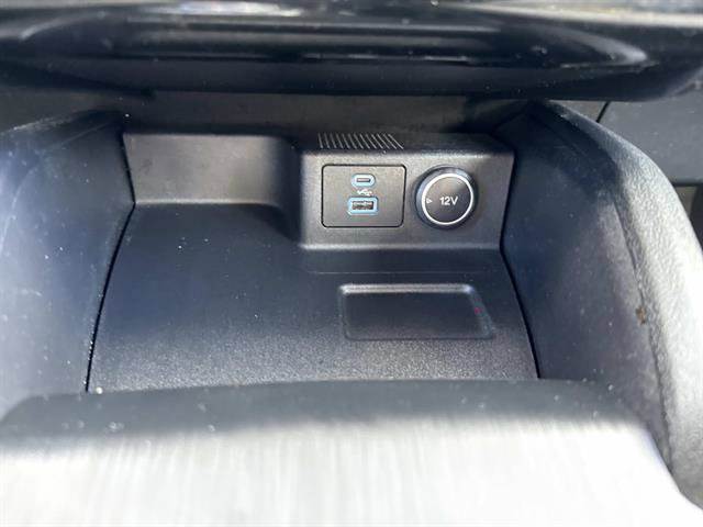 Certified 2021 Ford Escape SE w/ SE Sport Appearance Package image 25