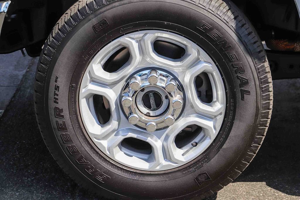 Certified 2026 Ford F250 XLT AWD/4WD image 13