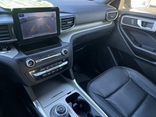 Certified 2020 Ford Explorer XLT w/ Equipment Group 202A AWD/4WD image 31