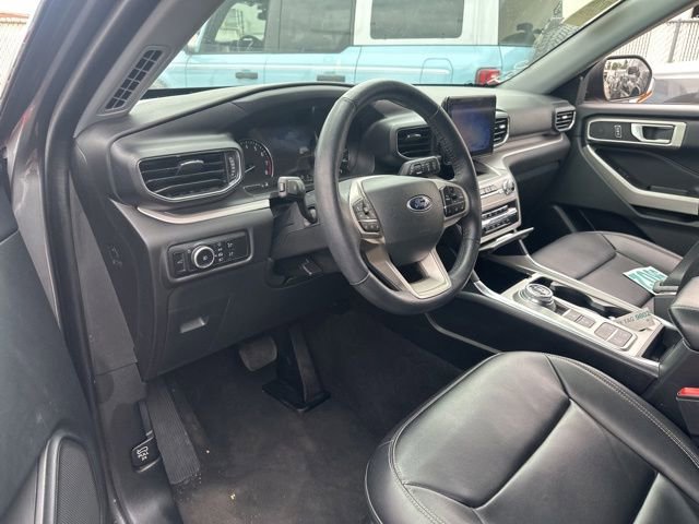 Certified 2023 Ford Explorer XLT w/ Equipment Group 202A RWD image 12