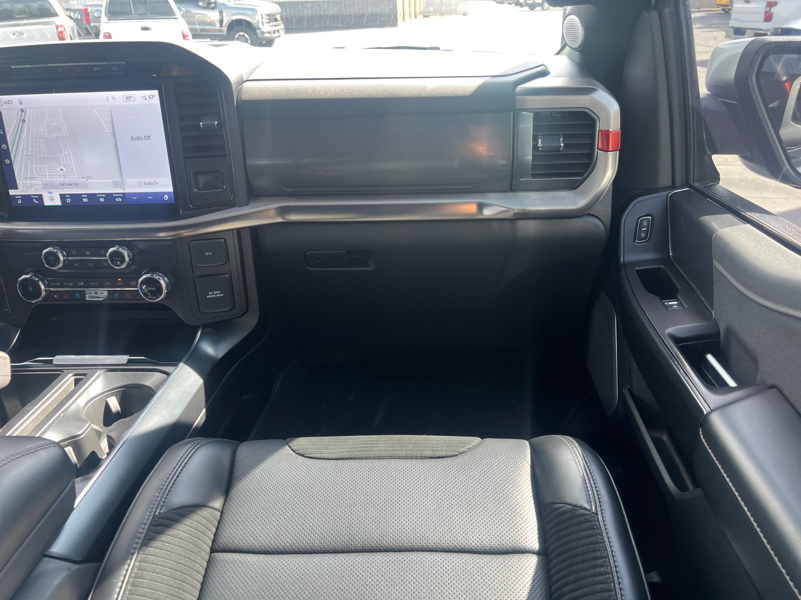 Certified 2022 Ford F150 Raptor w/ Raptor 37 Performance Package AWD/4WD image 26