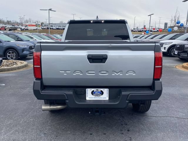 Used 2025 Toyota Tacoma SR RWD image 5
