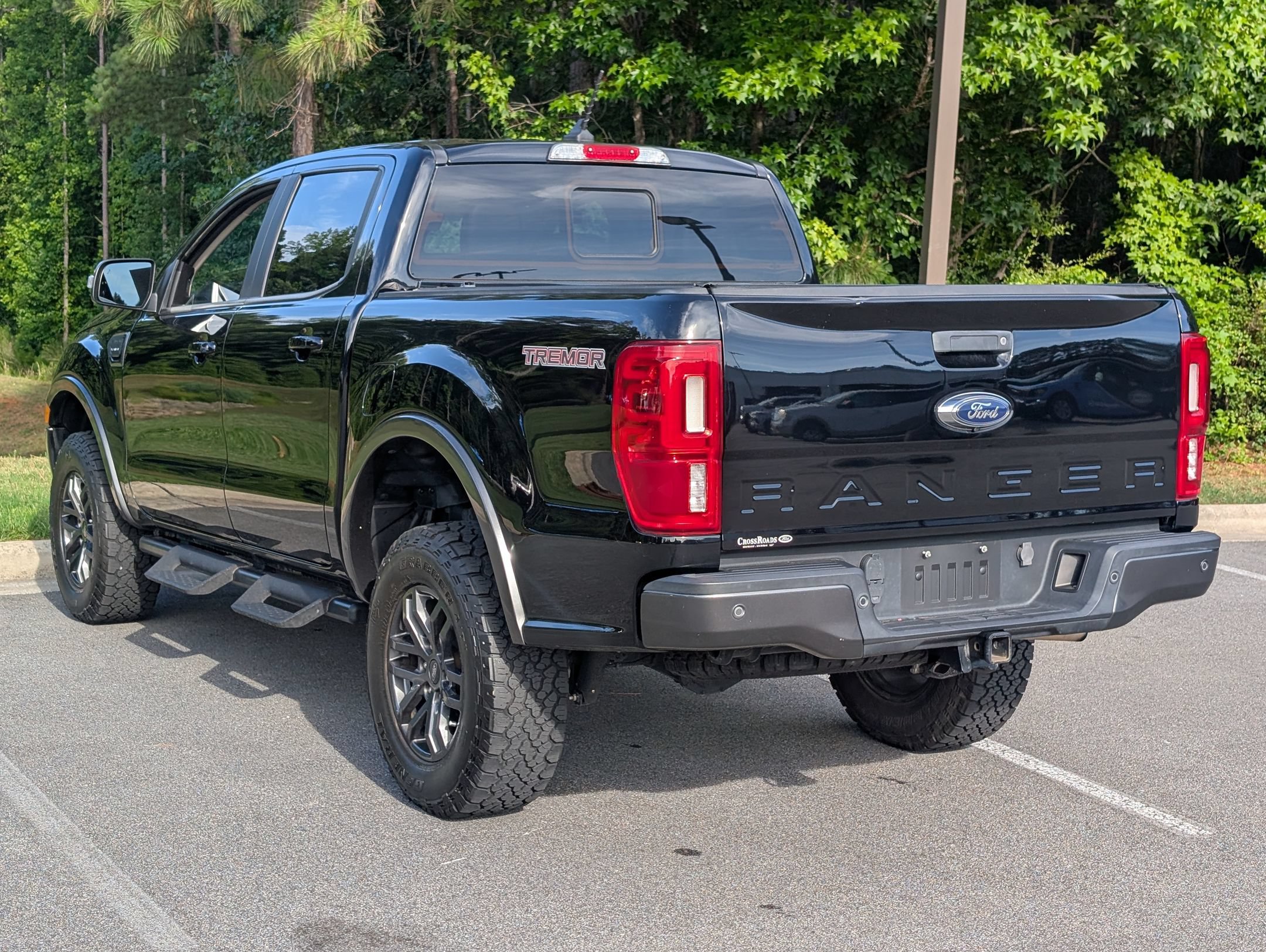 Certified 2021 Ford Ranger Lariat w/ Tremor Off-Road Package AWD/4WD image 5