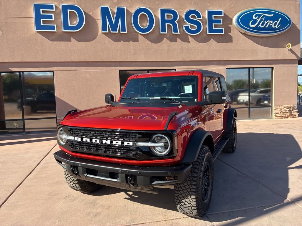 Certified 2024 Ford Bronco Wildtrak AWD/4WD image 1