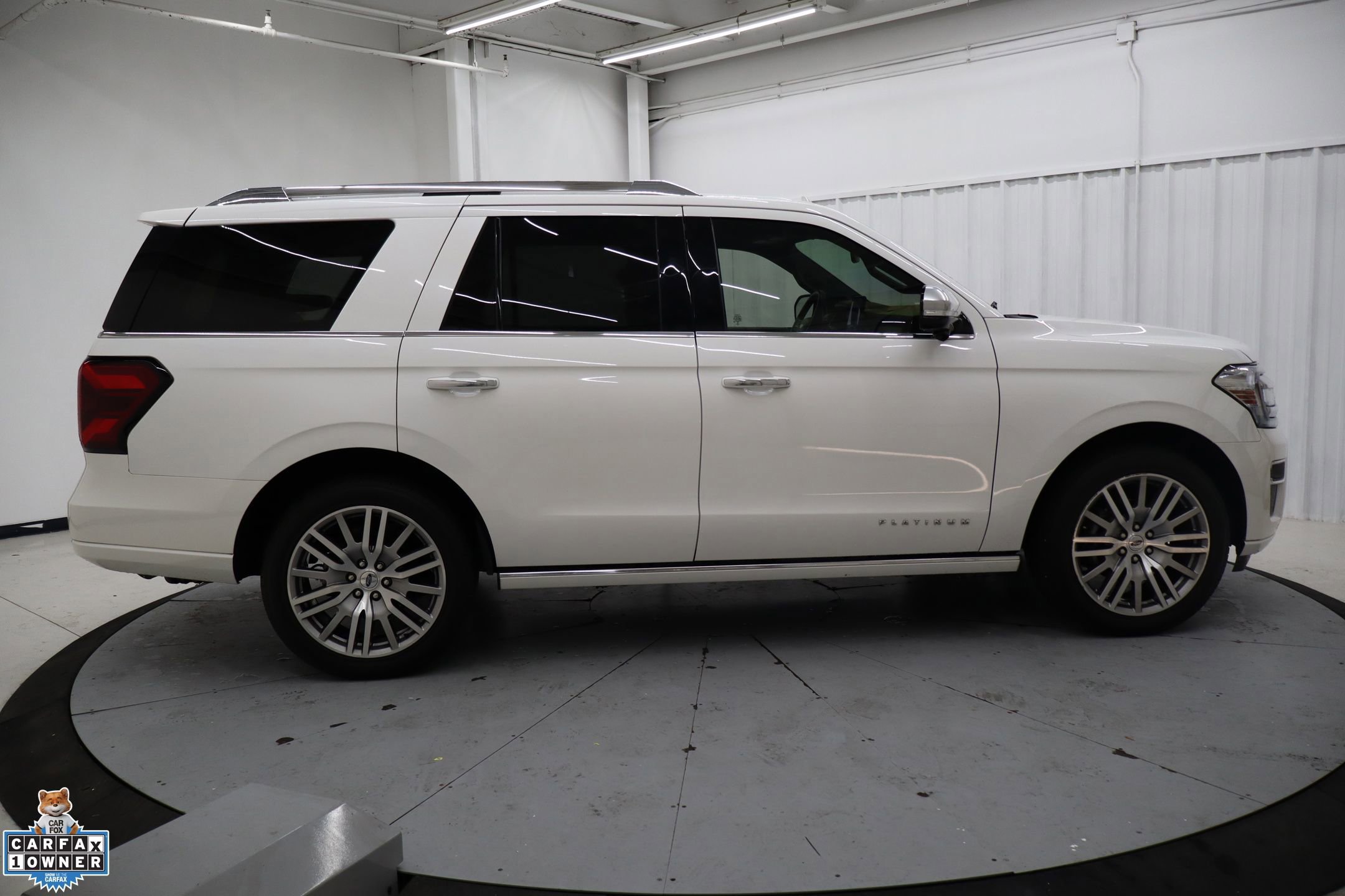 Certified 2023 Ford Expedition Platinum image 8