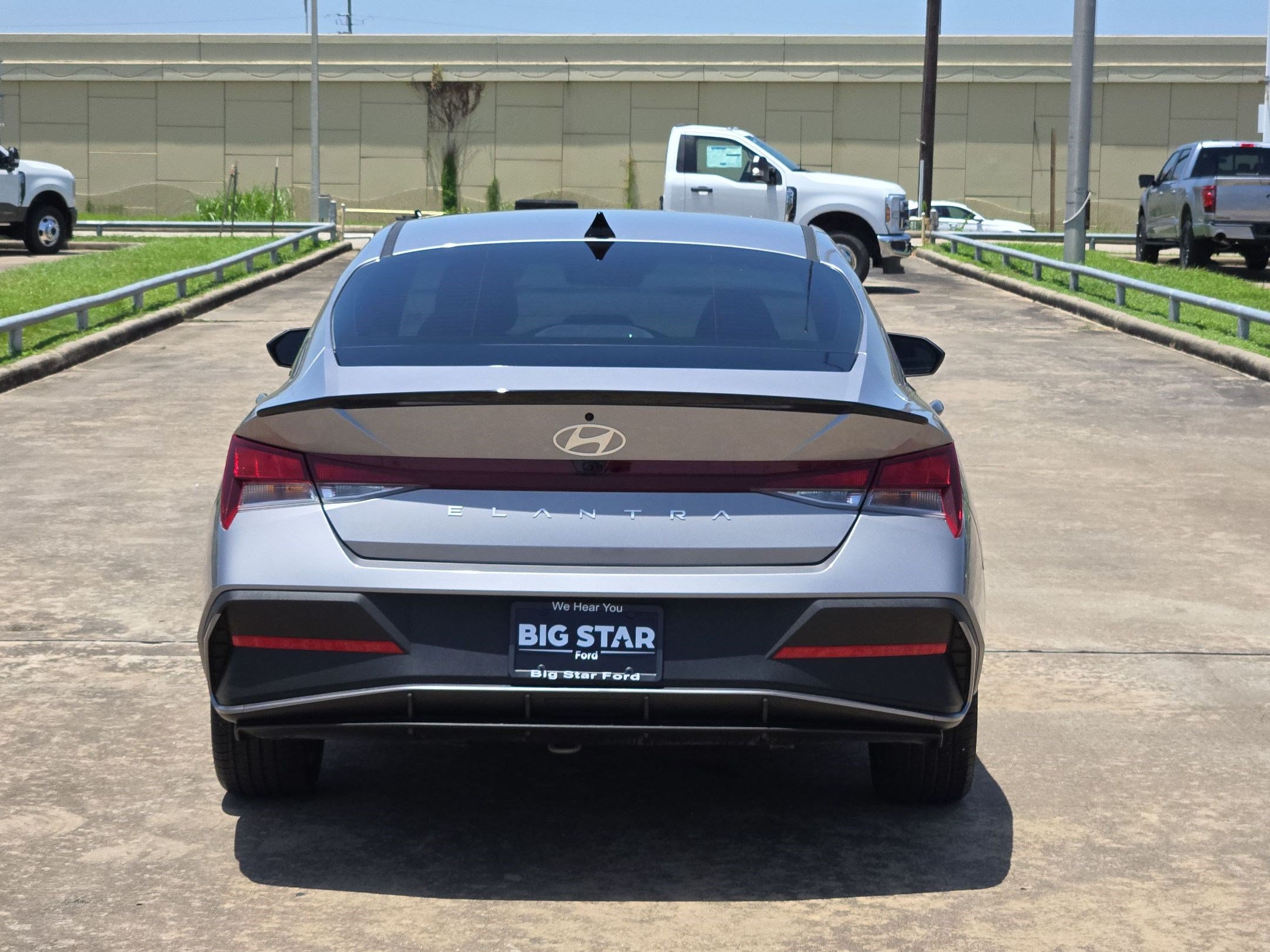 Used 2026 Hyundai Elantra Sport FWD image 6