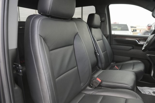 Used 2024 Chevrolet Silverado 2500 LT w/ Convenience Package image 19