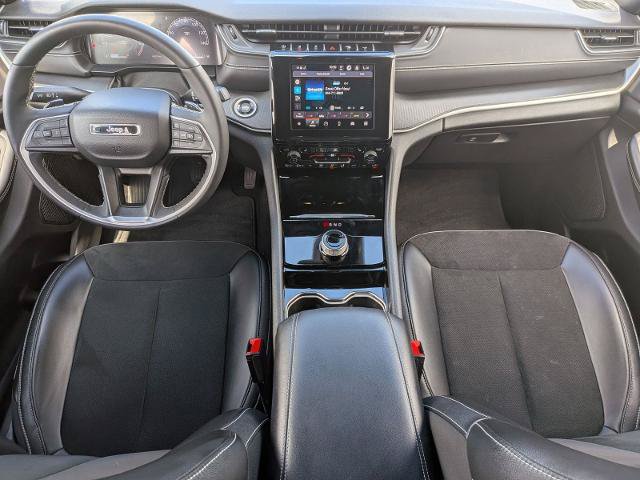 Used 2023 Jeep Grand Cherokee L Laredo AWD/4WD image 27
