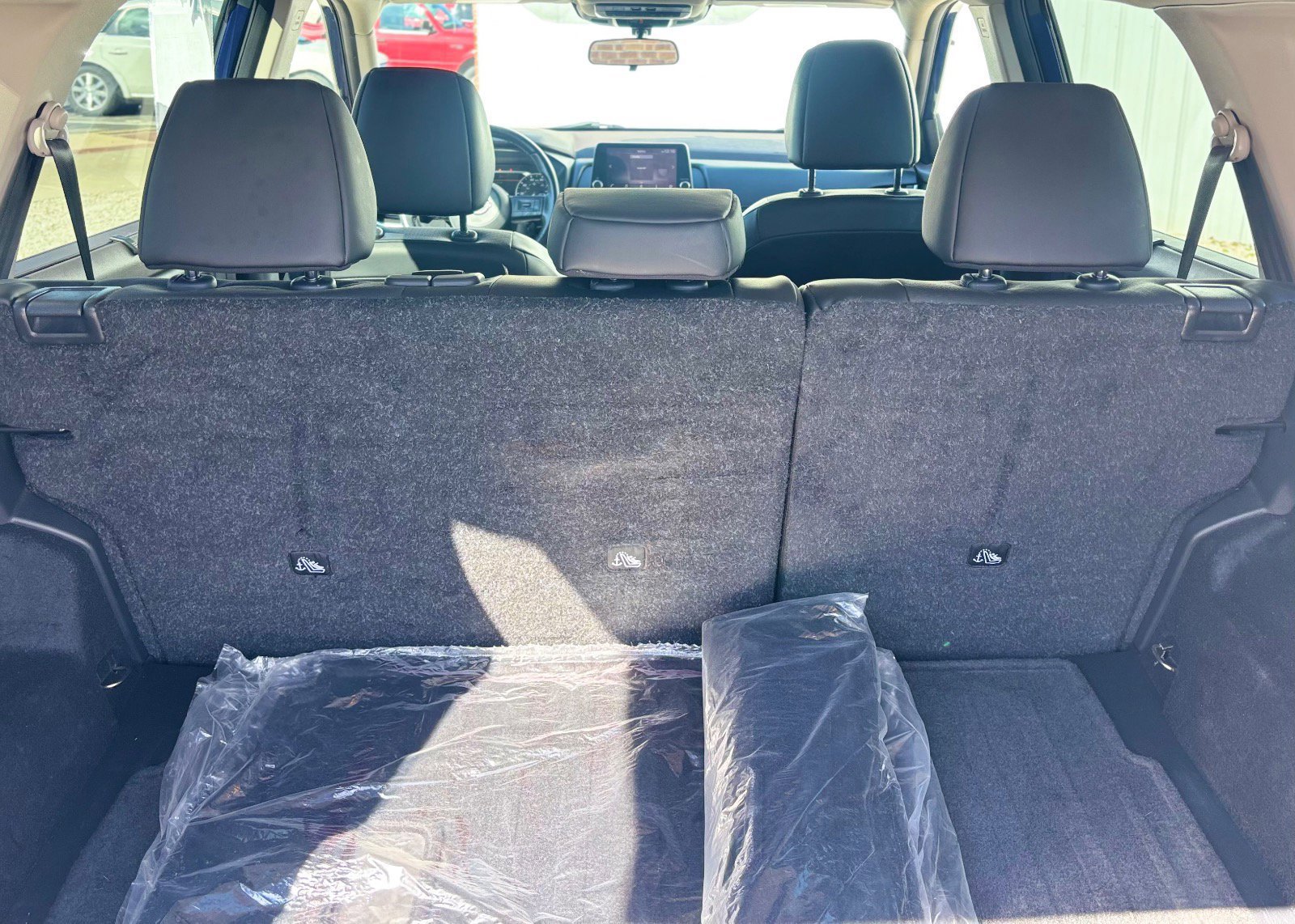 Used 2023 Nissan Rogue SV w/ SV Premium B Package image 10