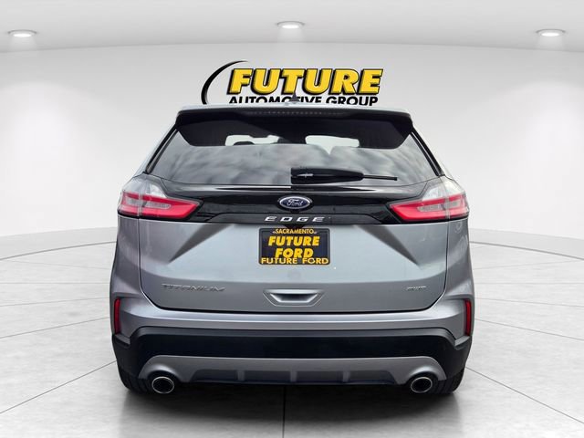 Certified 2024 Ford Edge Titanium image 4