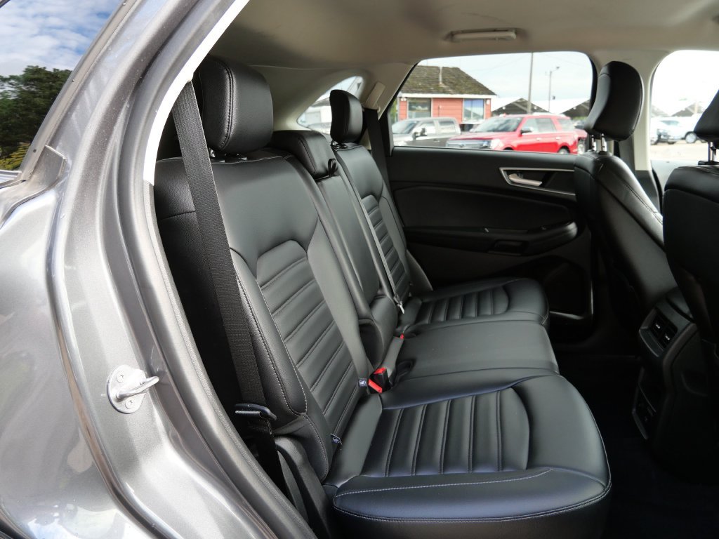 Certified 2024 Ford Edge SEL w/ Convenience Package AWD/4WD image 14