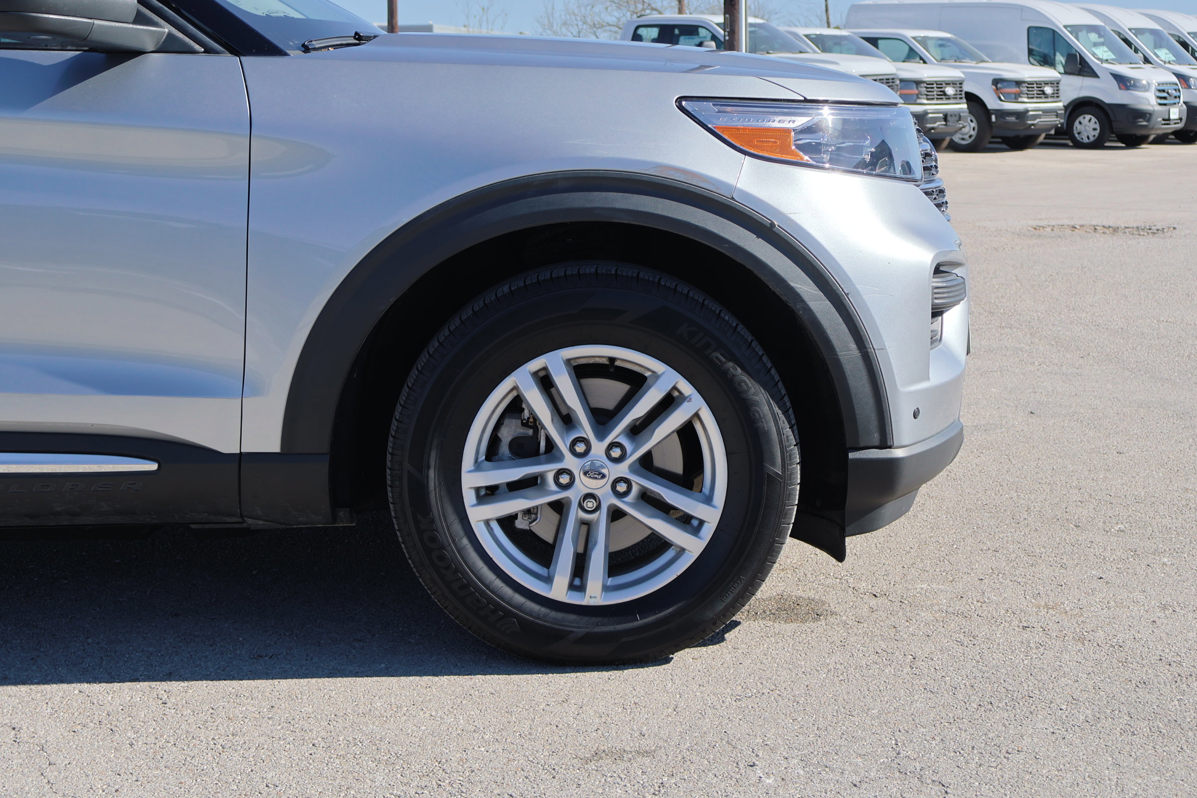 Certified 2023 Ford Explorer XLT image 18