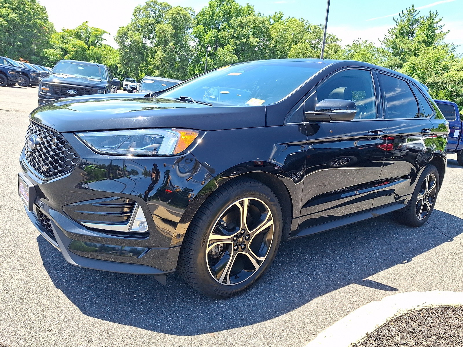 Certified 2019 Ford Edge ST w/ Equipment Group 401A AWD/4WD image 5