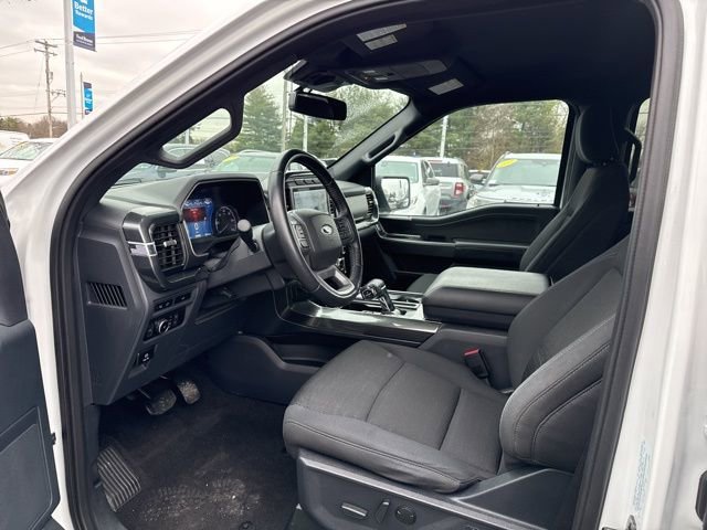Certified 2022 Ford F150 XLT w/ Equipment Group 302A High image 20