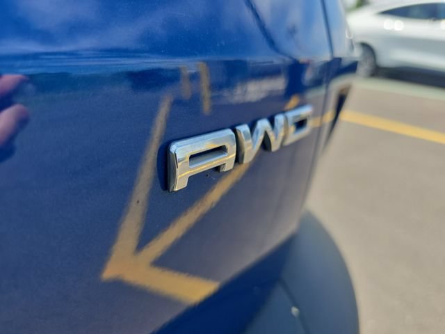 Certified 2023 Ford Escape Platinum w/ Class II Trailer Tow Package AWD/4WD image 6