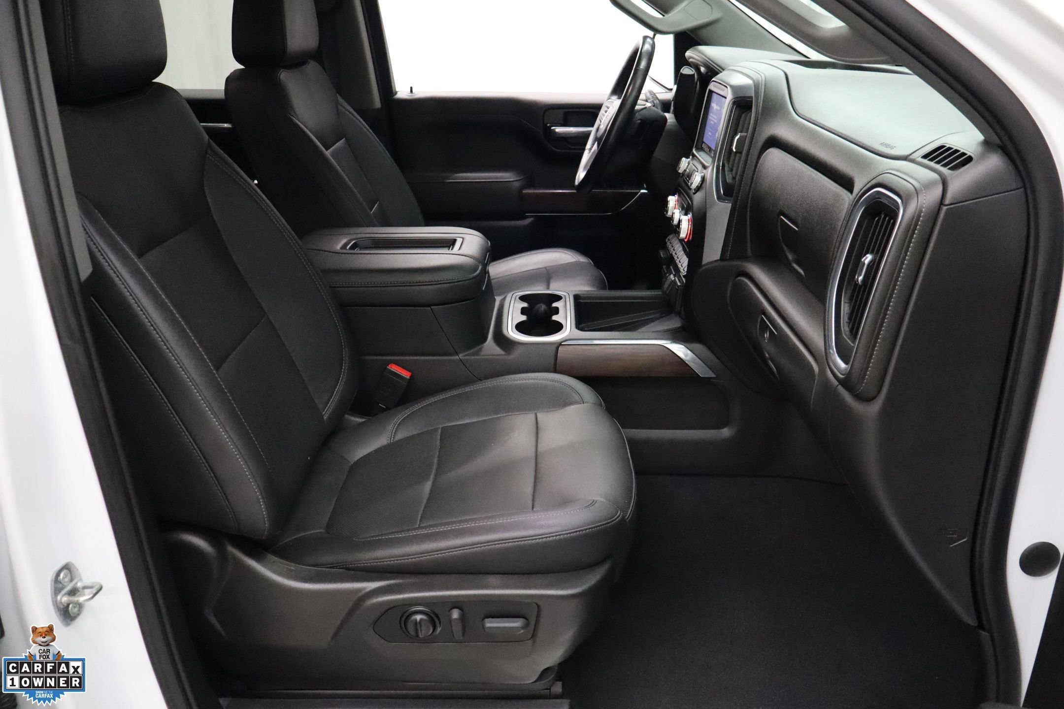 Used 2022 GMC Sierra 1500 SLT image 37