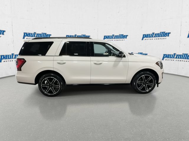 Certified 2021 Ford Expedition Limited AWD/4WD image 13