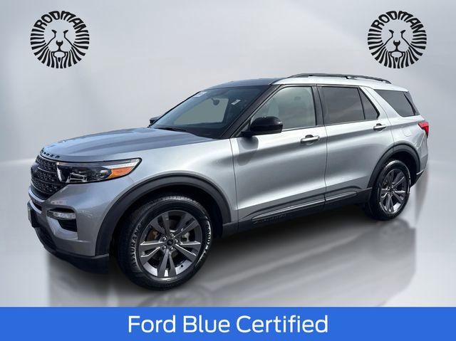 Certified 2022 Ford Explorer XLT w/ Equipment Group 202A