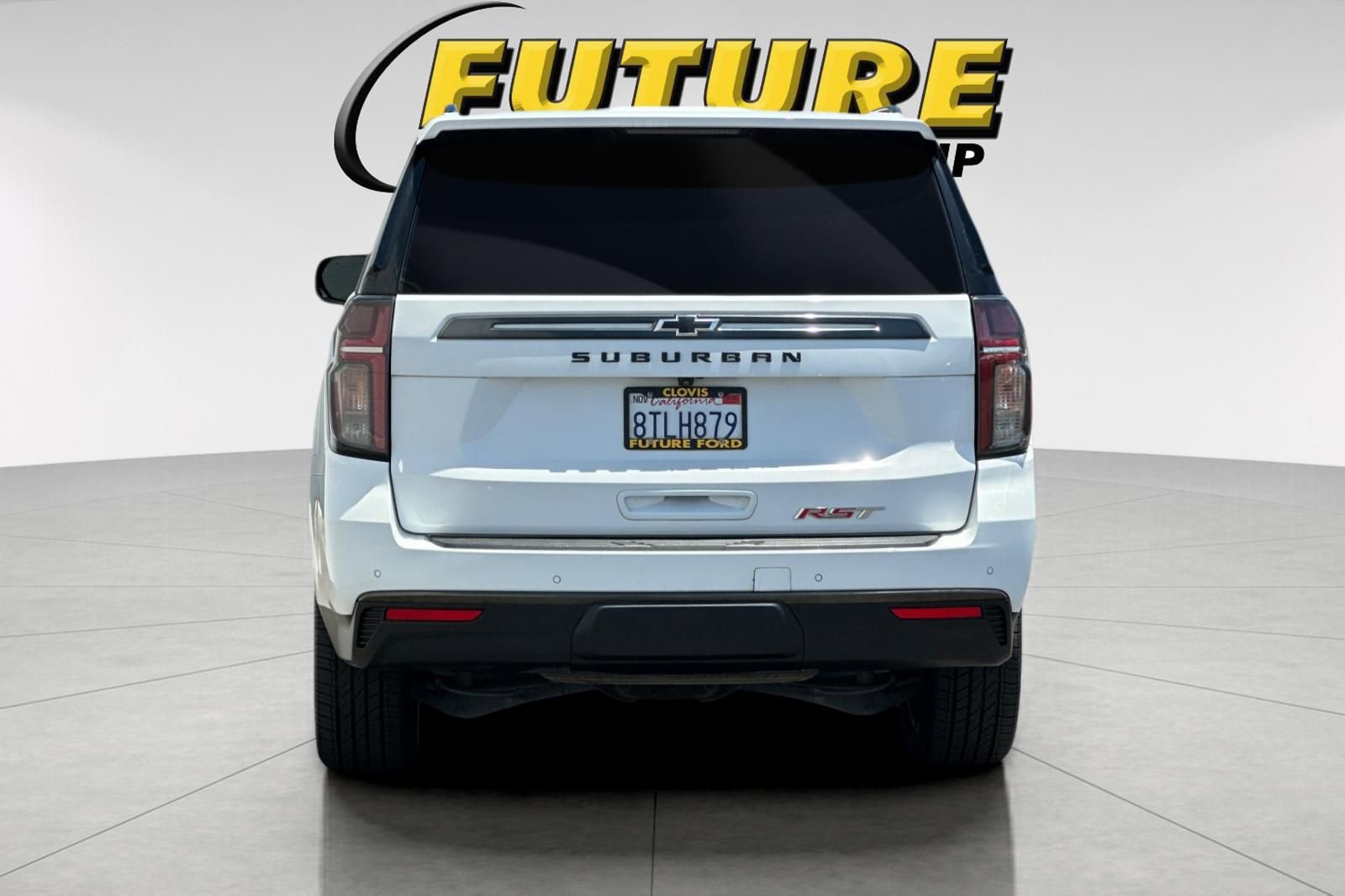 Used 2021 Chevrolet Suburban RST w/ Luxury Package AWD/4WD image 4