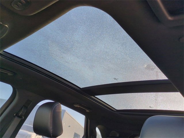 Certified 2024 Ford Edge ST w/ Equipment Group 401A image 20