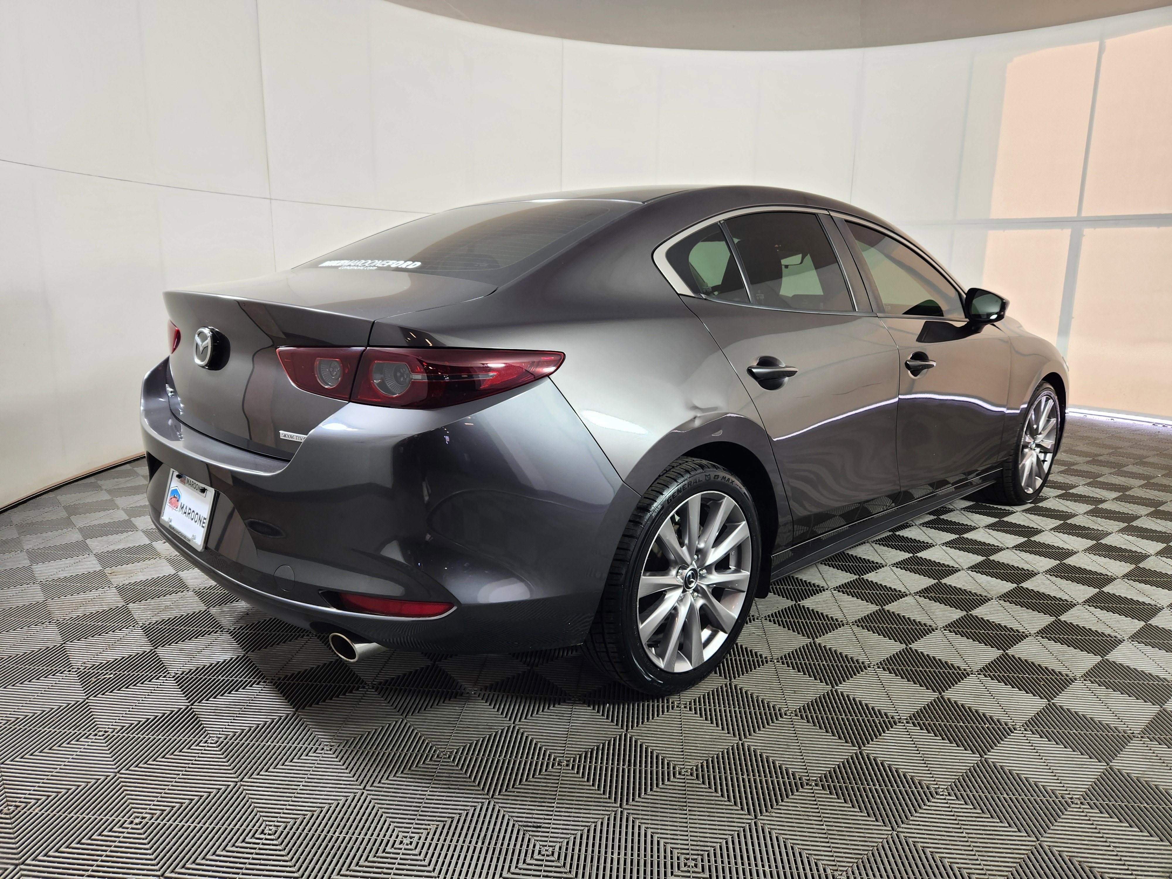 Used 2019 MAZDA MAZDA3 w/Select Pkg image 5