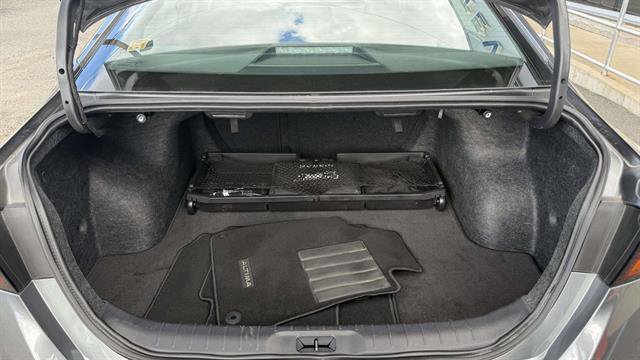 Used 2025 Nissan Altima 2.5 SV AWD/4WD image 29