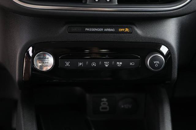 Certified 2024 Ford Escape Platinum AWD/4WD image 37
