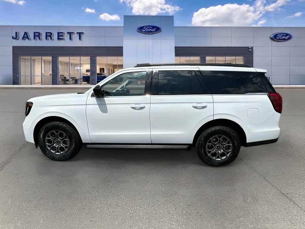 Certified 2025 Ford Expedition Active RWD image 4