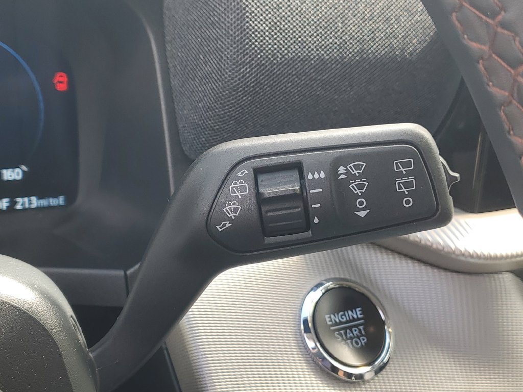 Certified 2025 Ford Explorer Active AWD/4WD image 27