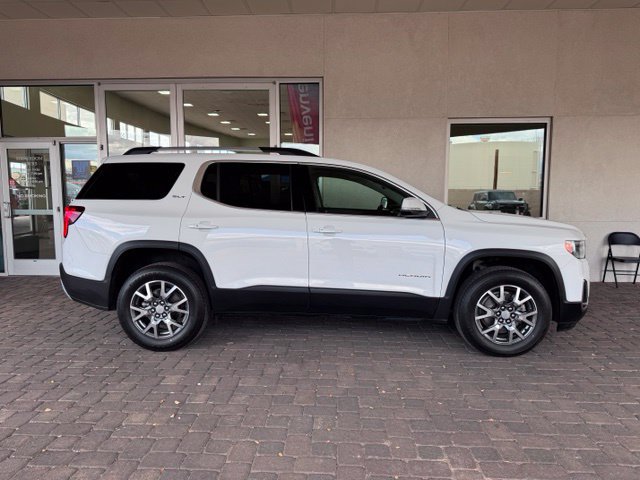 Used 2023 GMC Acadia SLT FWD image 7