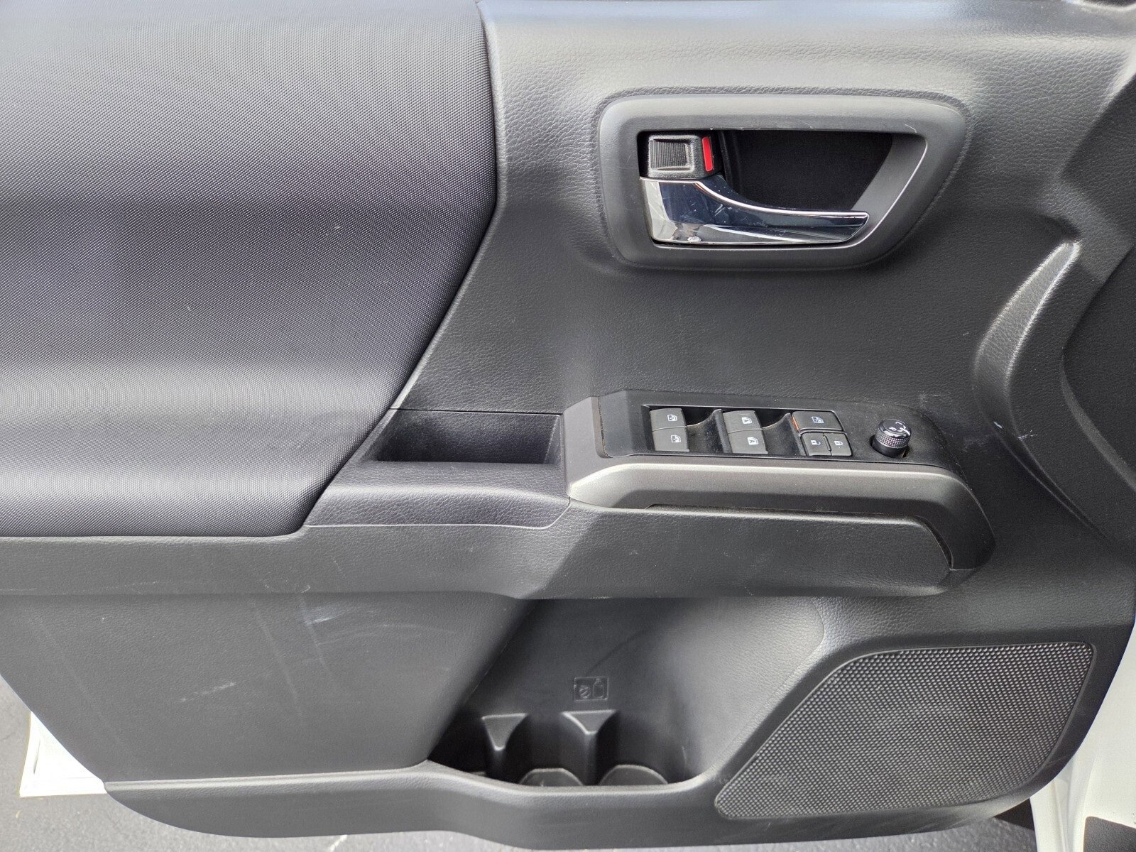 Used 2023 Toyota Tacoma 4x4 Double Cab image 17