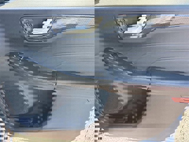 Certified 2025 Ford Escape ST-Line w/ Tech Pack #1 image 21