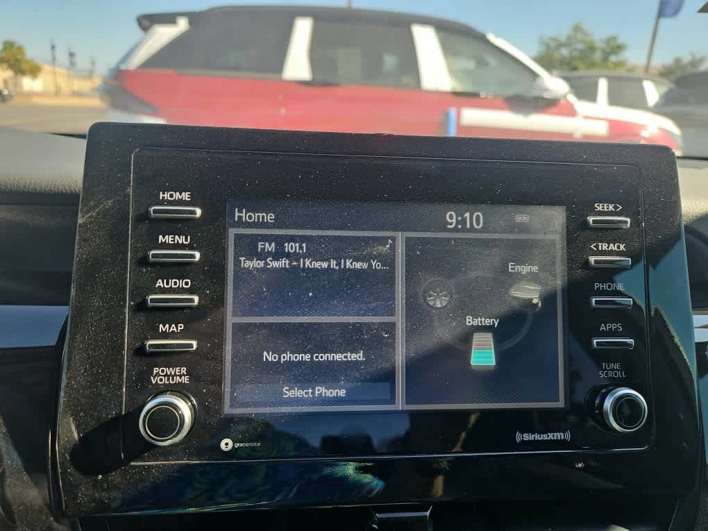 Used 2022 Toyota Camry LE FWD image 16