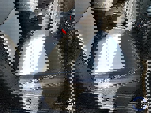 Certified 2023 Ford Explorer XLT w/ Equipment Group 202A image 29